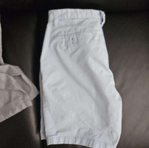 3 PAIRS SIZE 34 CALVIN KLIEN SHORTS - Picture 10 of 15